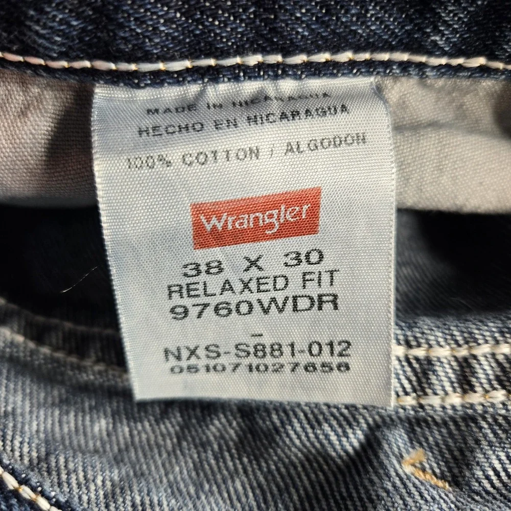 Wrangler Jeans Mens 38x30 Blue Five Star Premium Relaxed Fit NEW Workwear Rugged